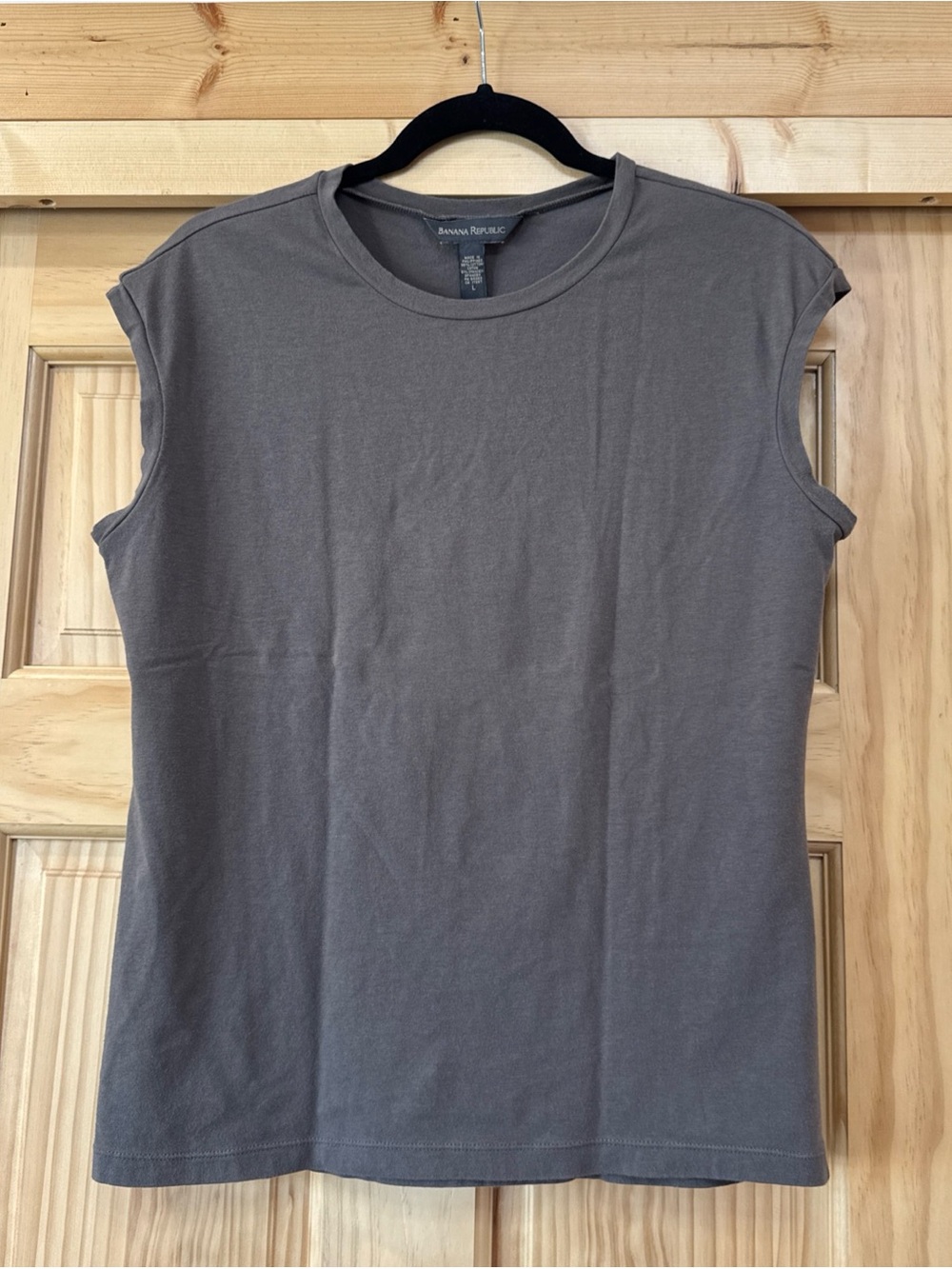 Banana Republic Cap-Sleeve Crewneck Tank in Taupe Gray Sz L